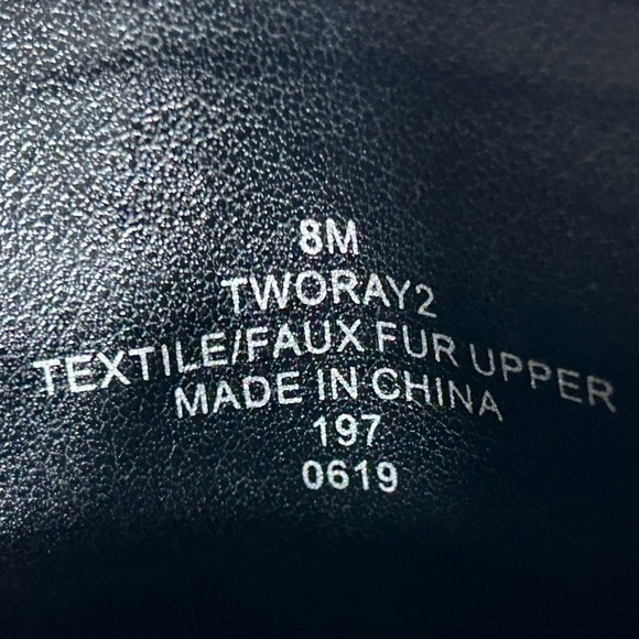 Tommy Hilfiger Womens Black Faux Sherpa Top Lace Combat Winter Boots SZ US 8 M - Picture 11 of 11